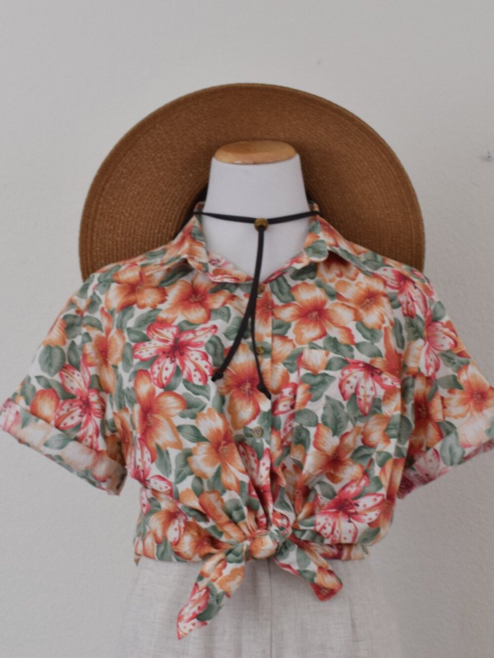 Vintage 90s Cotton Floral Women's Blouse by Fire-Islander‎ | size Large